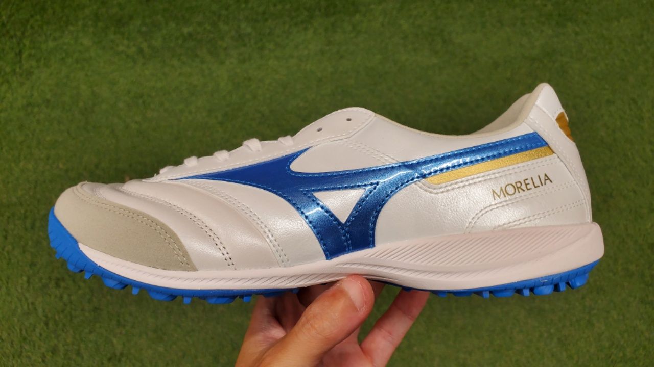 ミズノ モレリア SALA ELITE TF 解説 - 0014のblog