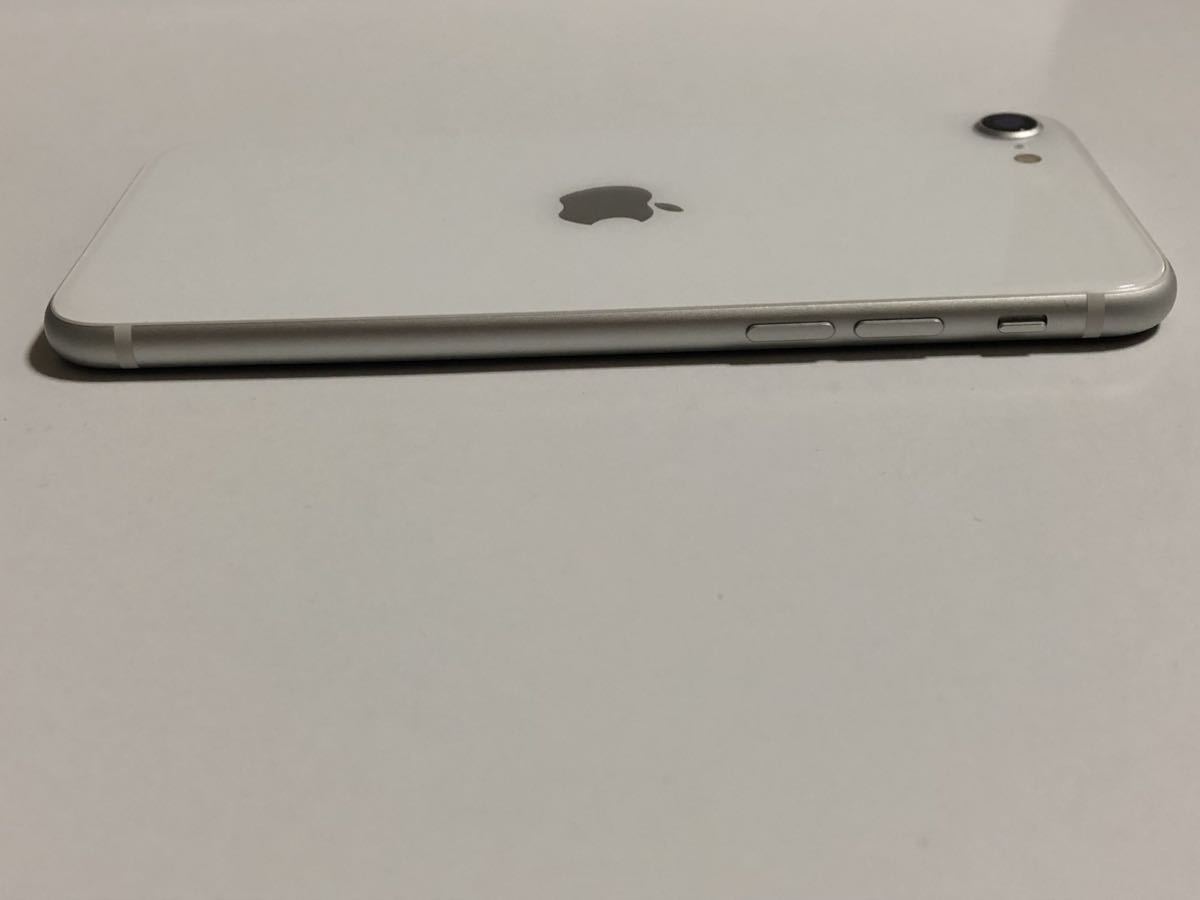 美品 SIMフリー iPhoneSE 第2世代 128GB 84% ホワイト 判定 SE2