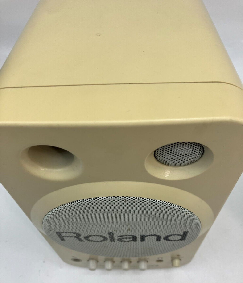 ROLAND MA-8 Speakers Stereo Micro Monitor Active Powered Studio