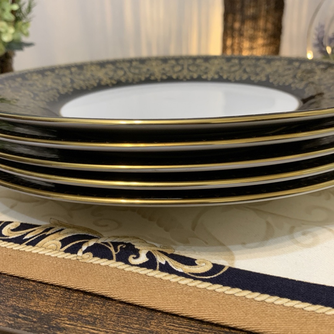 WEDGWOOD - 未使用 ウェッジウッド カーナボン 27cmディナープレートの