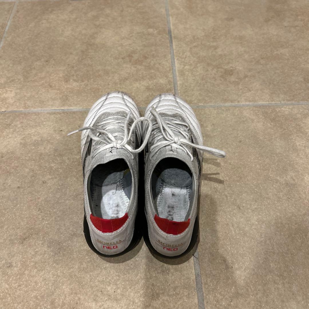 ミズノ　モレリアネオ4β 24.5cm