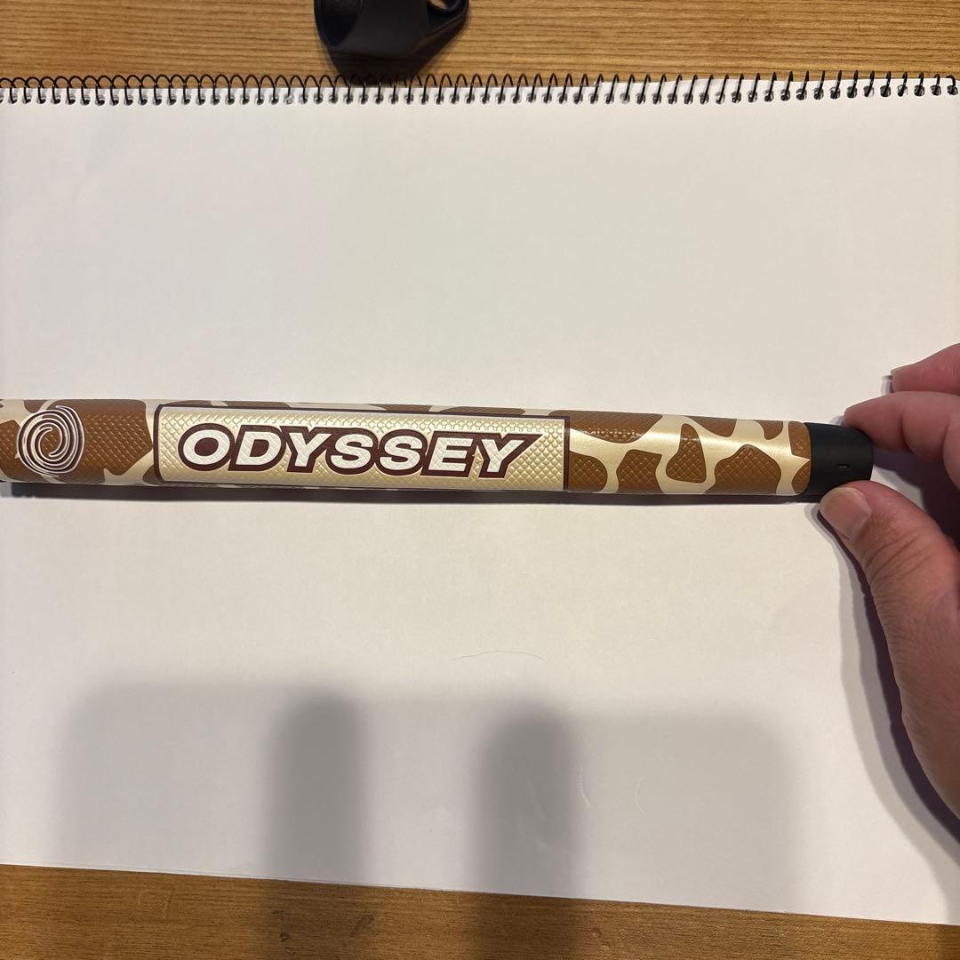 ODYSSEY キリン柄 パターグリップ - メルカリ
